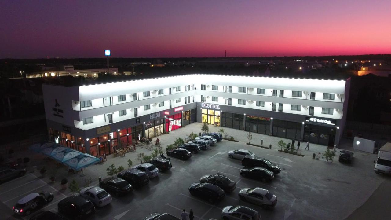 Bliss Inn Tunari Voluntari Dış mekan fotoğraf